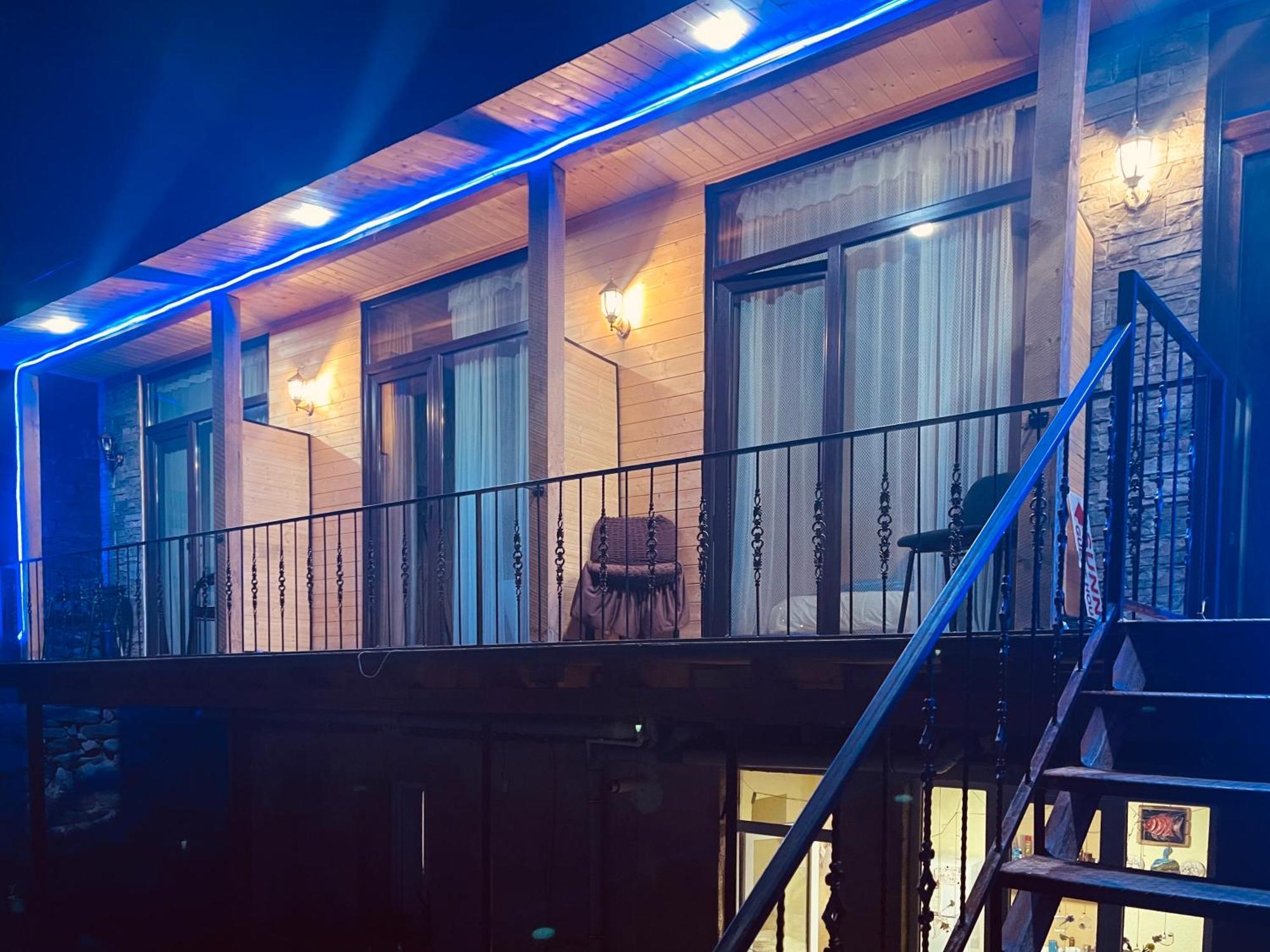 Sunny Guesthouse Kazbegi Exterior photo