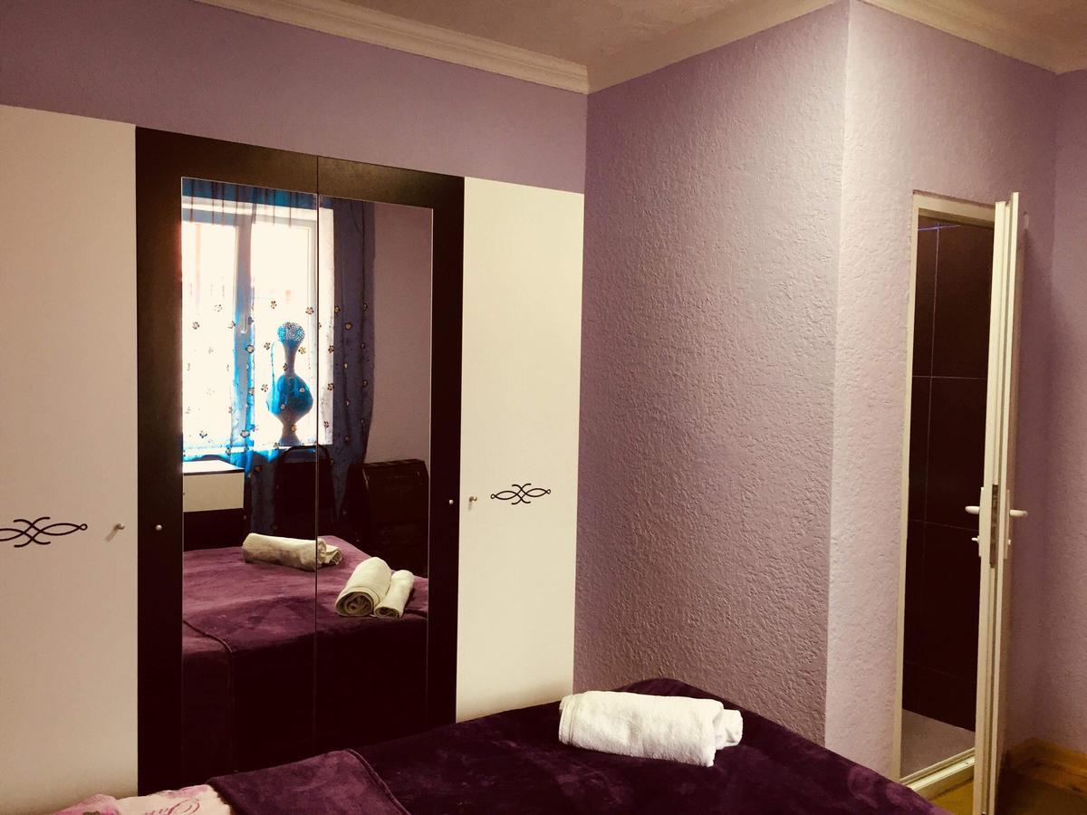 Sunny Guesthouse Kazbegi Exterior photo