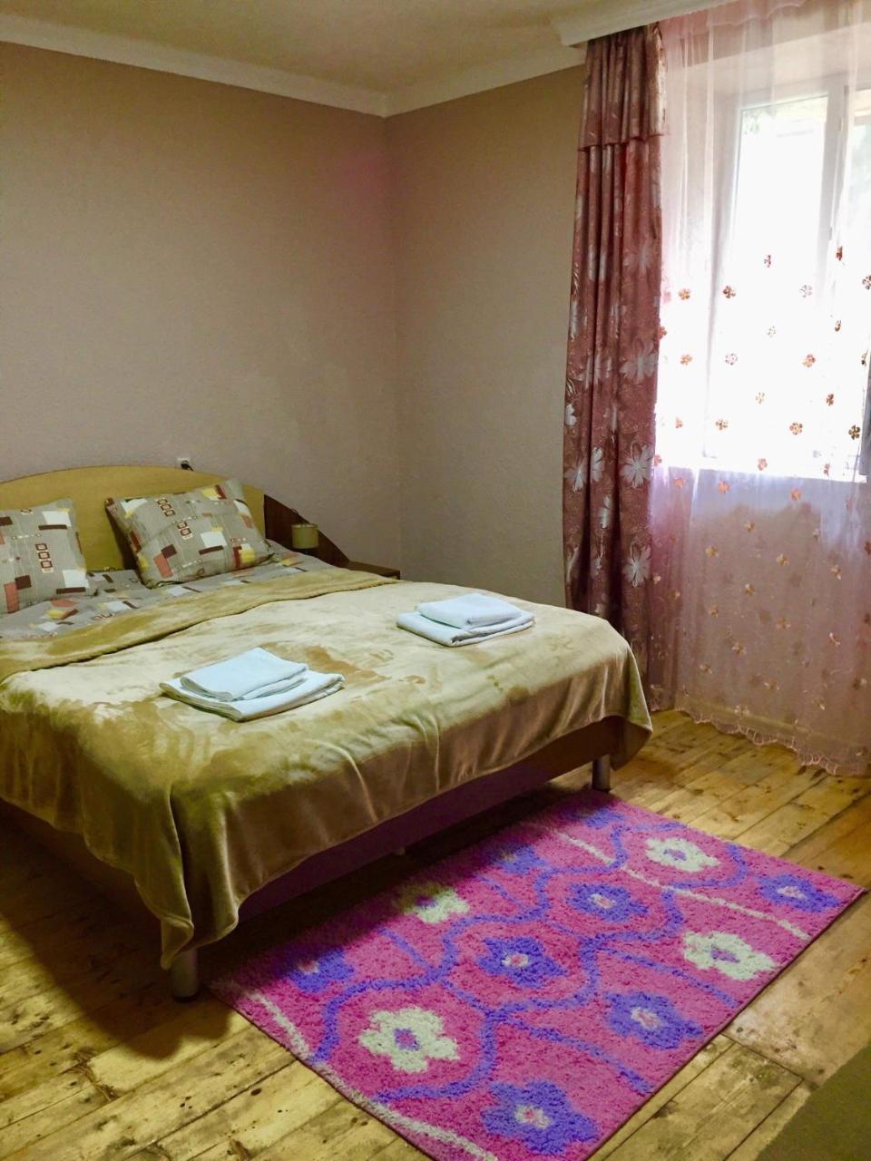 Sunny Guesthouse Kazbegi Exterior photo